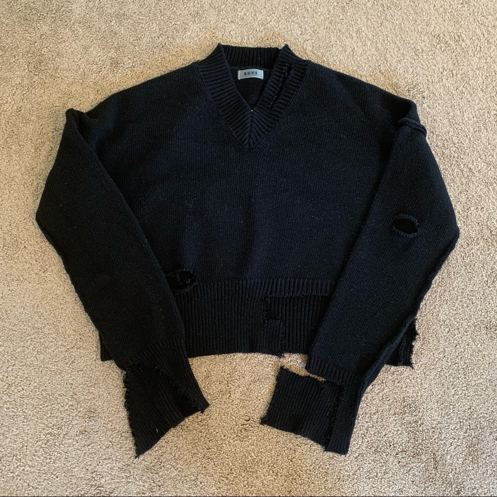 RUVE CROPPED DISTRESSED SWEATER